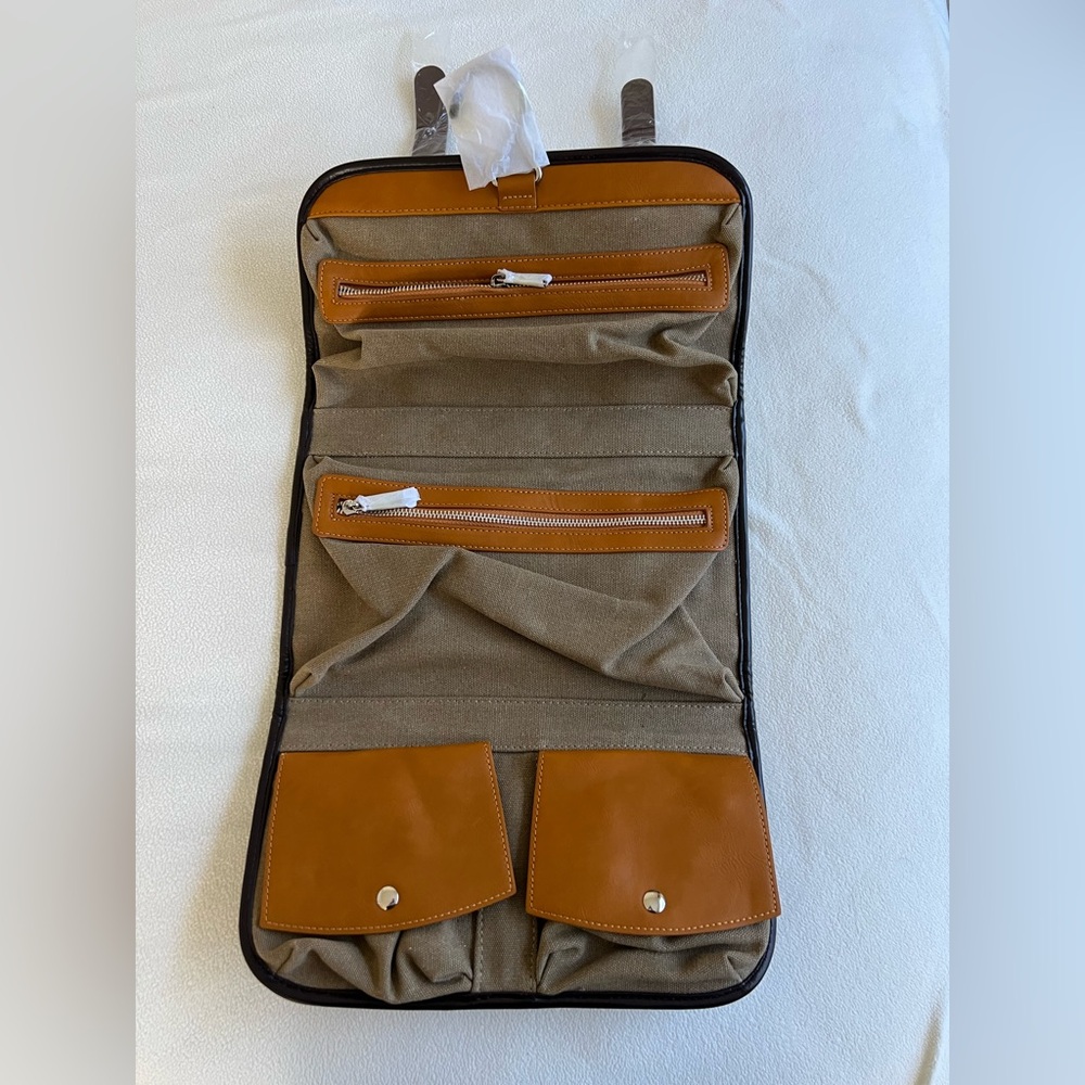 🆕 Brown and Tan Leather Men's Bag - Picture 4 of 7